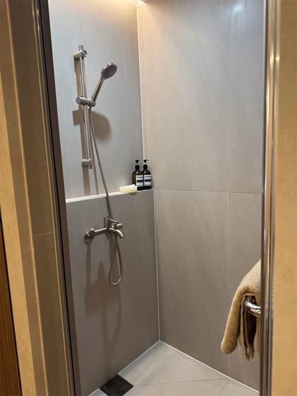 부산.서면1인샵[제니]*민생지원소비쿠폰 카드결제 가능* ❣️실력파 테라피스트, 내상없는 관리 약속드립니다❣️